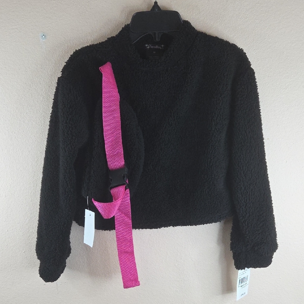 Xtraordinary Girls Medium Black Fleece Top And matching Belt Bag.Strap Pink.